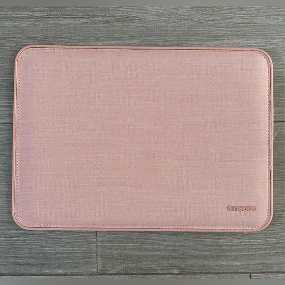 Incase ICON Sleeve w/ Woolenex for 13 MacBook Air Pro Laptop